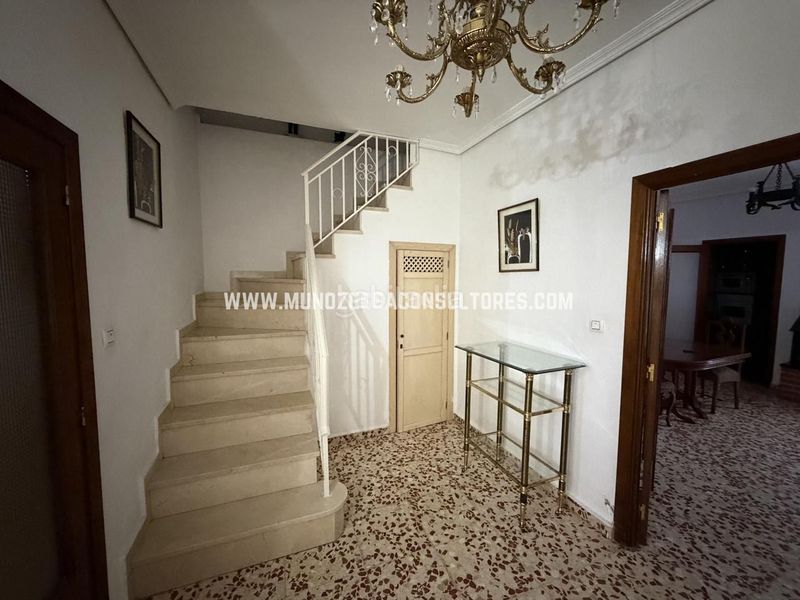 Foto 60ab5011-0077-4902-91a2-403ae40d7b76. Casa amb aparcament a San Francisco Lucena