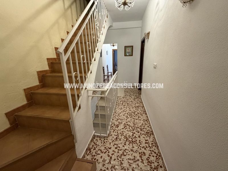 Foto 875b7a3c-bd10-4306-9463-cae71b8f9839. Casa amb aparcament a San Francisco Lucena