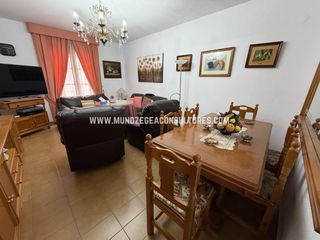 Flat  Cabrillana