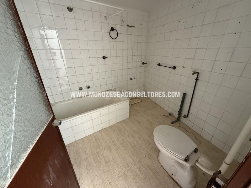 Foto c156b003-e63a-4627-820b-370a8b6d8b91. Casa a Espejo