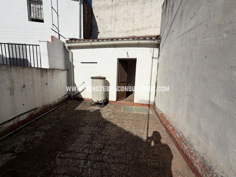 Foto f5741dd4-ca55-48c5-b4cd-b79601d5adc0. Casa a Espejo