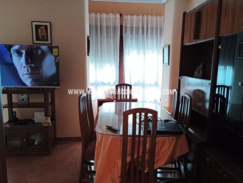 Foto 4dd0b7f8-fd4b-4b4f-8280-93ec845782b3. Pis a Centro Lucena