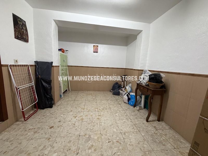 Foto 31541b89-4484-41a2-b84d-8a3d666a4706. Casa amb aparcament a San Francisco Lucena
