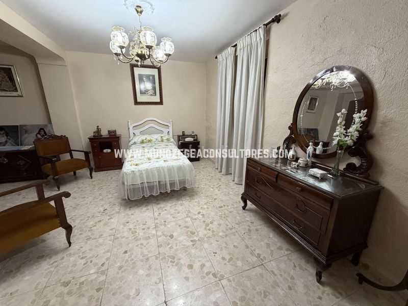 Foto 4e5f00e5-43e1-428d-bc9f-8aa7bbfa309e. Casa amb aparcament a San Francisco Lucena