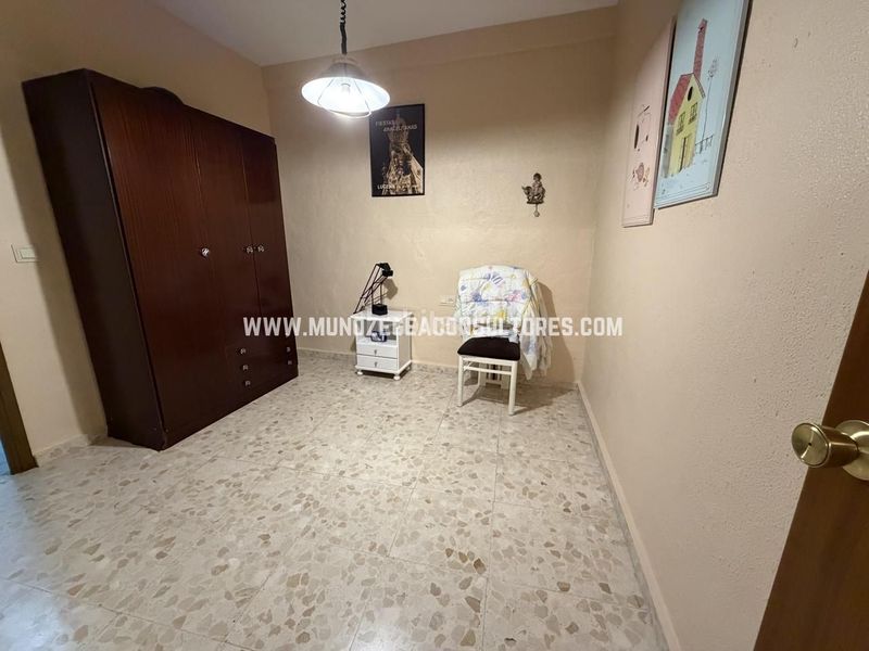Foto b90741bd-4d10-4bdd-8f05-b677e7340daa. Casa amb aparcament a San Francisco Lucena