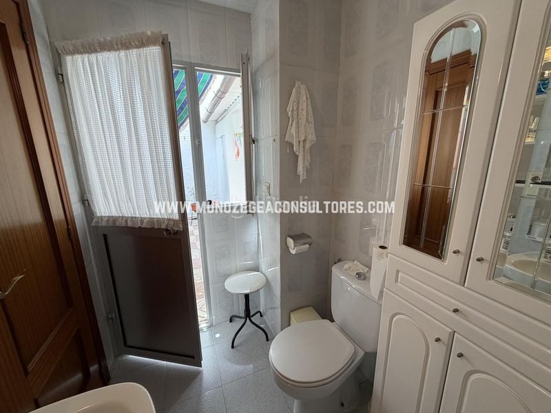 Foto ecc88309-3f1f-40c9-9704-e07a34bf2612. Casa amb aparcament a San Francisco Lucena