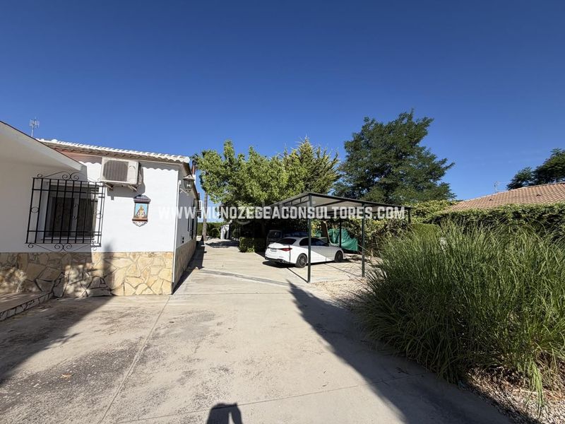 Foto 7267bb4f-f338-475c-9f4e-974a9d1e5433. Casa amb aparcament piscina a Las Vegas - Campoaras Lucena