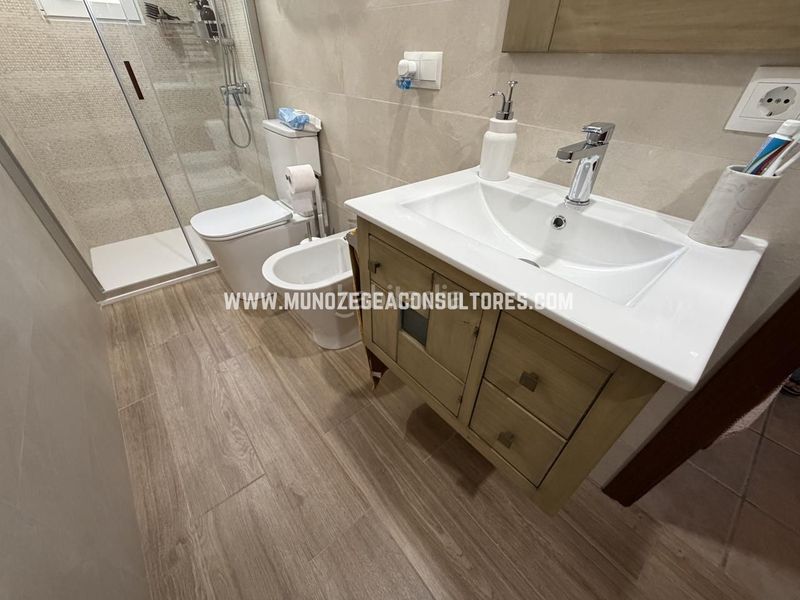 Foto cd7f55d5-d0c1-436b-b3d9-dcb11d7fd3a7. Casa amb aparcament piscina a Las Vegas - Campoaras Lucena