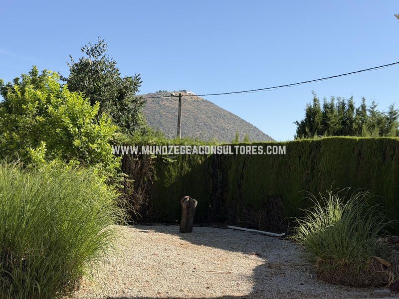 Foto f4b705f5-2ac7-4789-8500-5733cfcc5e22. Casa amb aparcament piscina a Las Vegas - Campoaras Lucena