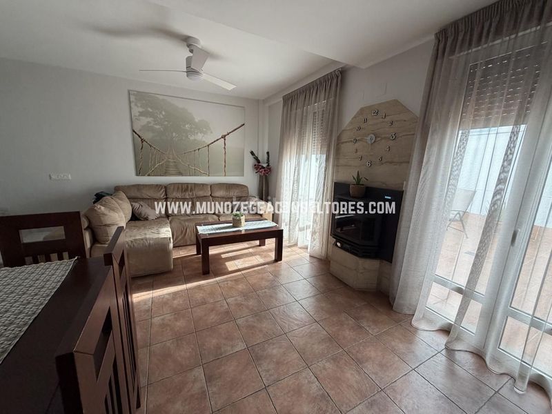 Foto 4bd7fd43-ad4e-418c-81d9-92f6e1528362. Casa amb aparcament a Las Tinajerías - Juderías Lucena