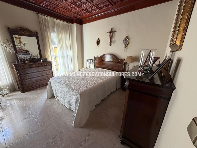 Foto 0502a29d-30b6-44fb-b50c-cdf578aee2e3. Casa a Centro Lucena