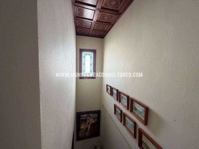 Foto eac6ea64-5f5c-465c-8e74-045e812a6d76. Casa a Centro Lucena