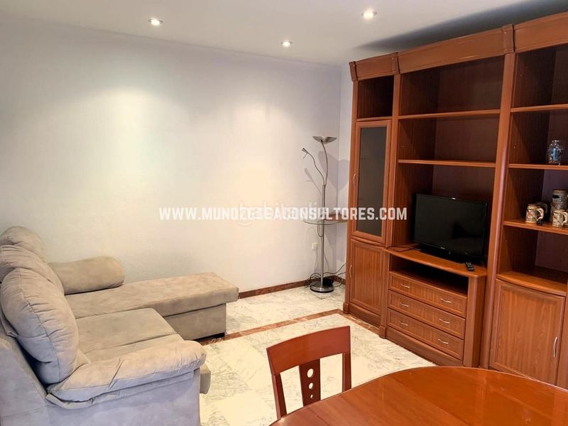 Foto 8c9a62e9-07be-4bd2-b8ed-9b94e2670b52. Pis a Centro Lucena