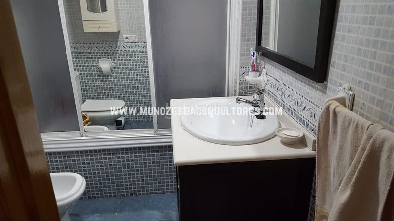 Foto 3ade9fbc-9b9b-433a-95f8-7423253b9858. Flat in Centro Lucena