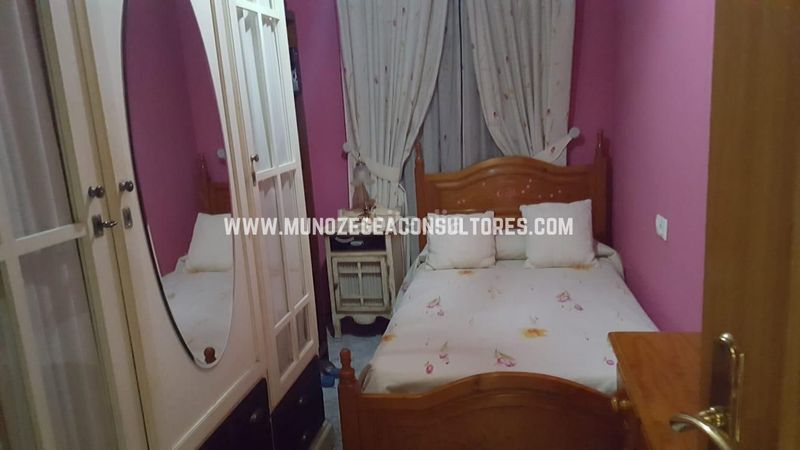 Foto 403aaad7-c555-4288-a160-604e8f85180e. Flat in Centro Lucena