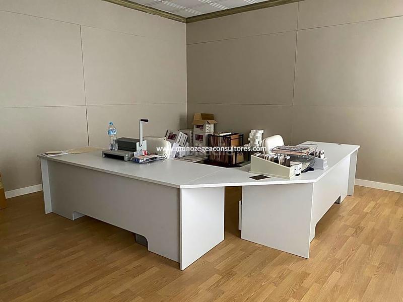 Foto 08b7081c-1bc1-4509-94e9-17b97b1a48b6. Capannone industriale in Las Vegas - Campoaras Lucena