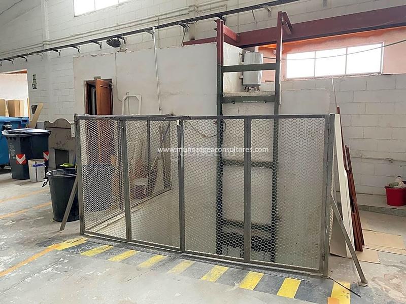 Foto cd81a40b-b604-4e13-bad2-a79569c4aa60. Capannone industriale in Las Vegas - Campoaras Lucena