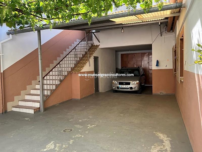 Foto 8a149251-d33d-41c3-b31f-9469ac0a496c. Casa amb aparcament a Navas del Selpillar Lucena