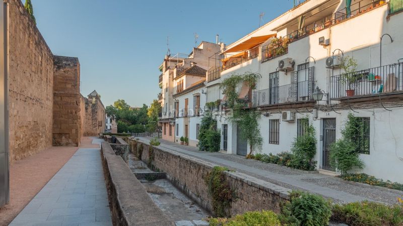 Foto 37b5c4b8-851d-4b28-9986-039f905a896c. Casa amb aparcament a casco histórico - ribera - san basilio Córdoba