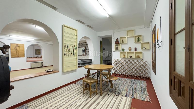 Foto 730bd821-ae12-4fcb-a353-efa83e8153ae. Casa amb aparcament a casco histórico - ribera - san basilio Córdoba
