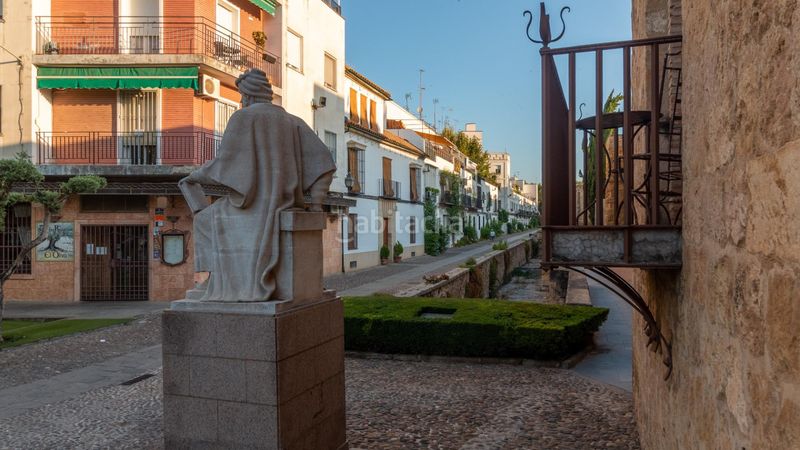 Foto aecd30d7-b822-41f3-b067-2f5effa8a8eb. Casa amb aparcament a casco histórico - ribera - san basilio Córdoba