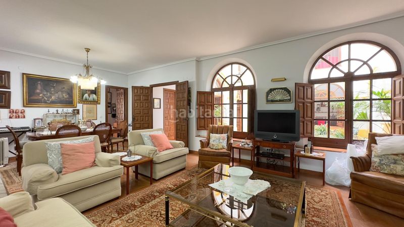 Foto f36a1a7f-33a0-4498-8a1a-8c44273d00b9. Casa a casco histórico - ribera - san basilio Córdoba