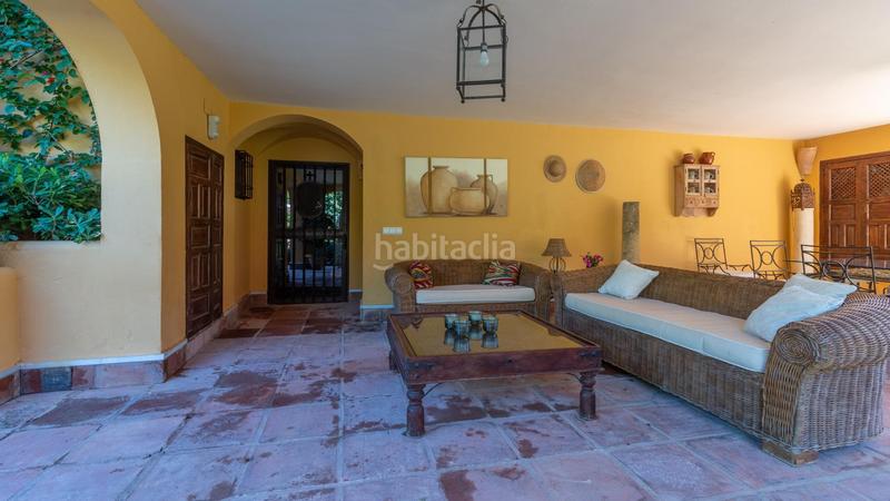 Foto beaa2b5a-bbf4-4d28-af6f-3bddf8bb2e08. Chalet magnífico chalet en la mejor zona de sansueña en Córdoba