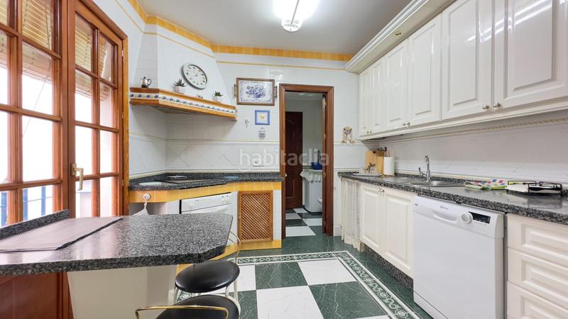 Foto 75f9cef1-568c-4dc6-9e7f-a600aa10ab70. Haus mit heizung parking in Centro Córdoba