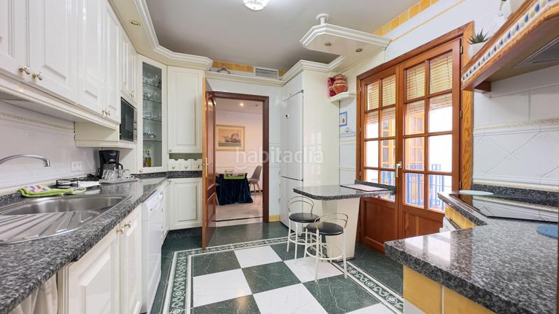 Foto 92ded386-0a49-493f-bd6f-197bb524d6f7. Haus mit heizung parking in Centro Córdoba