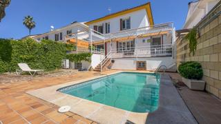 Chalet en El Brillante -El Naranjo - El Tablero. Fabulosa casa de 621 m2 con piscina privada en el patriarca.