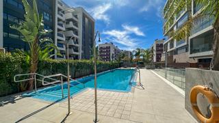 Lloguer Pis  Avenida donante de organos. Fantástico piso de 4 dormitorios con gran terraza listo para ent