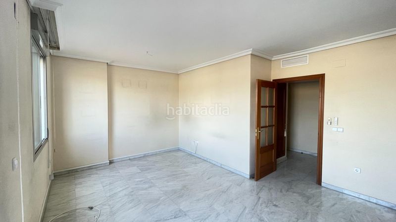 Foto da1390ce-cf12-4e36-8a7c-64b55f089244. Pis amb aparcament a Santa Rosa - Valdeolleros Córdoba