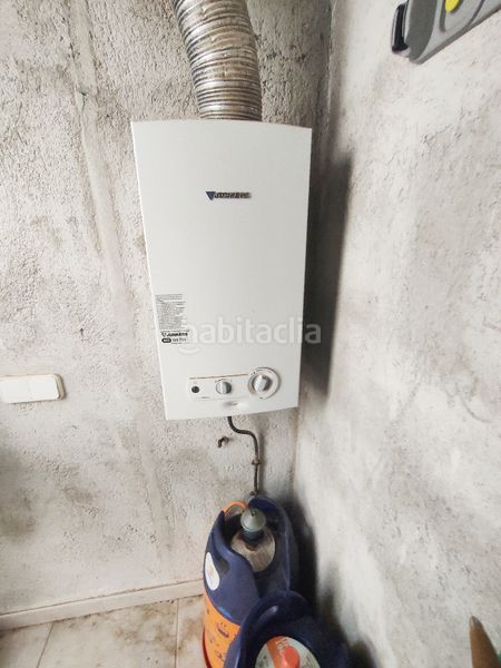 Foto 19ddba22-f7ca-4982-8d0a-7891c9626d74. Casa in carrer ortega i gasset 12 in Ses Salines poble Ses Salines