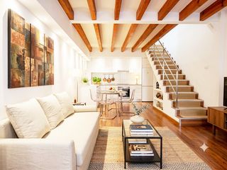 Miete Loft in Plaça de sant jeroni 4. Local tipo loft en la calatrava