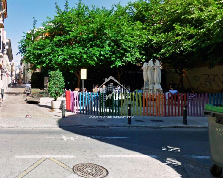 Foto 83a0fbe4-fa04-4f7d-96ad-f9958a01935d. Alquiler local comercial precioso bar con parque infantil en Gandia