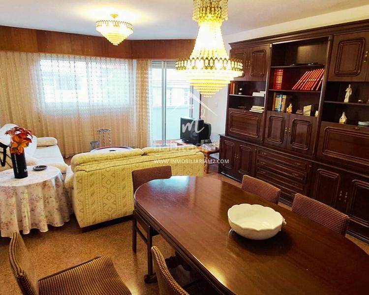 Foto 29aa037a-dfaa-4cdf-a9ca-061fbbfe628e. Apartment with parking in Plaza Elíptica - República Argentina Gandia