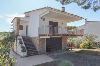 Casa a Carrer olives 25. Olives 25