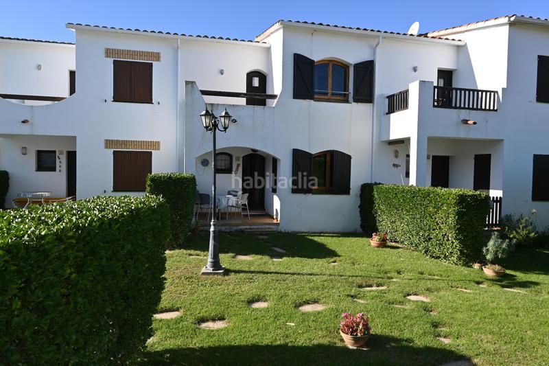 Foto 53a45880-c32b-4219-87e3-8efd2f9d1709. Casa adosada en passatge mallols-58 8 poble carina en Escala (L´)