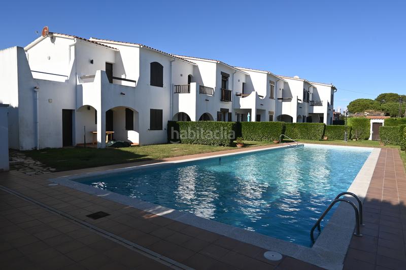 Foto 5909e8fa-b409-4f78-8090-66d968a7e3a9. Casa adosada en passatge mallols-58 8 poble carina en Escala (L´)