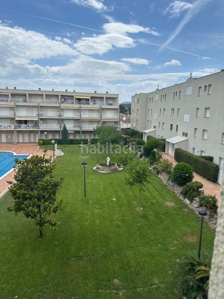 Foto 5c6f9984-c847-4f15-8113-d79cf7020e83. Apartment in avinguda riells 126 in Port - La Clota - Puig Sec Escala (L´)