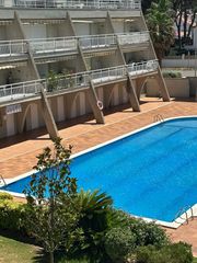 Appartement in Avinguda riells 126. Pins vista mar