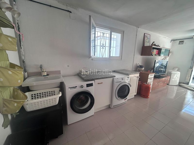 Foto 90ca9a8a-7b34-4f84-a1b2-358c8faf2b10. Casa a carrer vall d'aran 44 a Port - La Clota - Puig Sec Escala (L´)