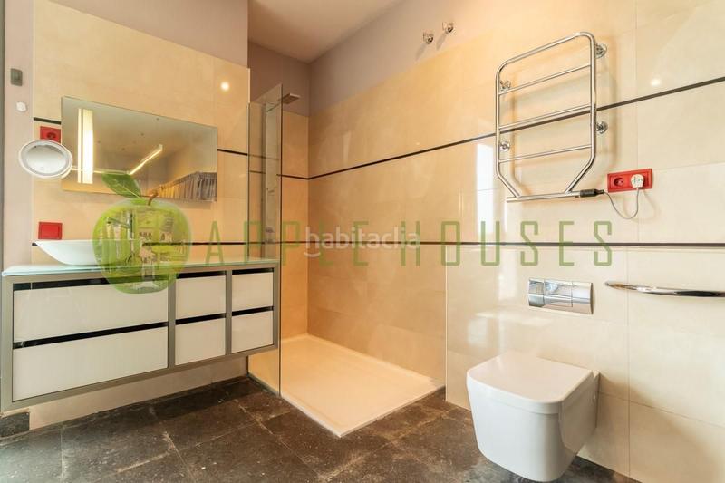Foto 4304ea49-5949-4d65-8891-7bdde6c9304e. Chalet exclusiva villa de estilo moderno y atemporal con vistas despejadas al mar en Sant Pere de Ribes