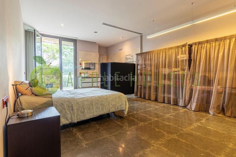 Foto f4b0ec52-9f50-4297-8dca-5faea6e6655d. Chalet exclusiva villa de estilo moderno y atemporal con vistas despejadas al mar en Sant Pere de Ribes