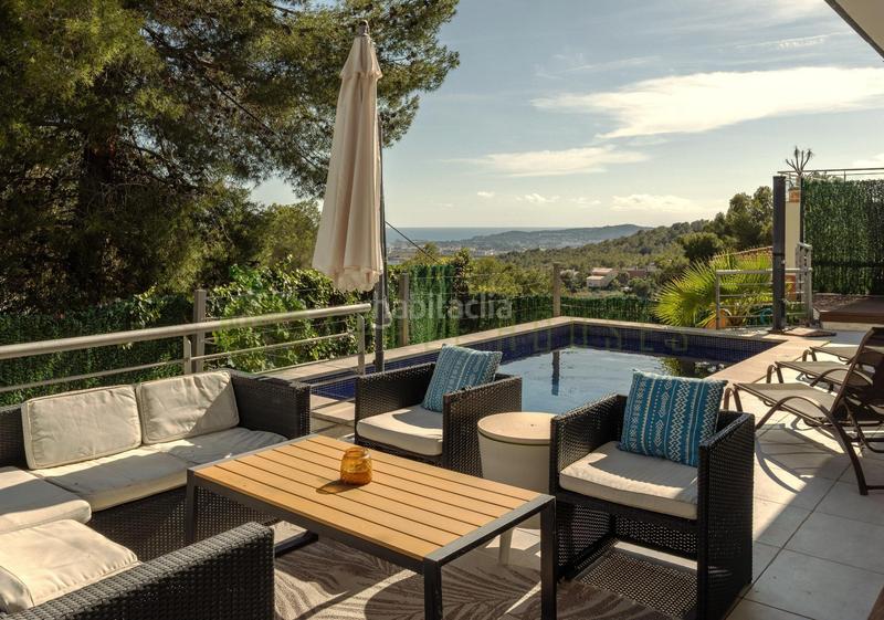 Foto 28b159df-d542-48c1-a050-c574ee82016d. Casa moderna villa unifamiliar en quintmar en Levantina - Montgavina - Quintmar Sitges