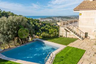 Chalet in Levantina - Montgavina - Quintmar. Moderna casa unifamiliar sitges