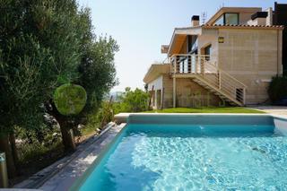 Chalet en Levantina - Montgavina - Quintmar. Moderna casa unifamiliar sitges