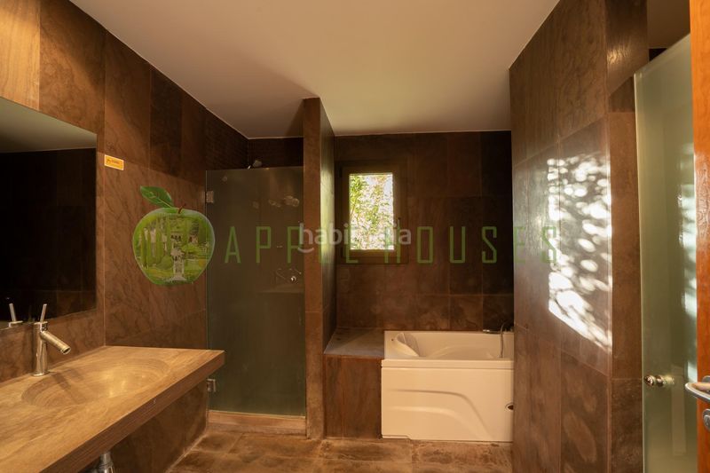 Foto aa004212-dbdb-432c-ac21-7543c9f9f5f6. Xalet amb aparcament piscina a Levantina - Montgavina - Quintmar Sitges