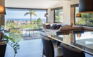 Chalet à Premià de Dalt. Exquisito oasis familiar vida urbana tranquila en el barrio cisa
