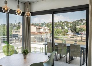 Ático  Calle de la madriguera. Ático de obra nueva con impresionantes terraza y moderno interio